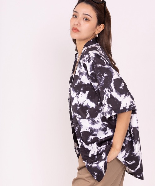 WYZ wear(ダブリューワイジィーウェア)の「オーバーサイズモノトーン総柄開襟シャツ/ユニセックス(シャツ/ブラウス・メンズ・ブラック・L/M/XL)」の7枚目の写真