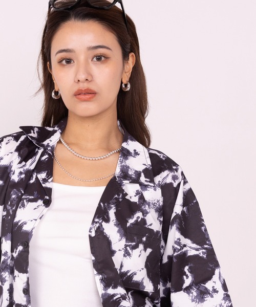 WYZ wear(ダブリューワイジィーウェア)の「オーバーサイズモノトーン総柄開襟シャツ/ユニセックス(シャツ/ブラウス・メンズ・ブラック・L/M/XL)」の10枚目の写真