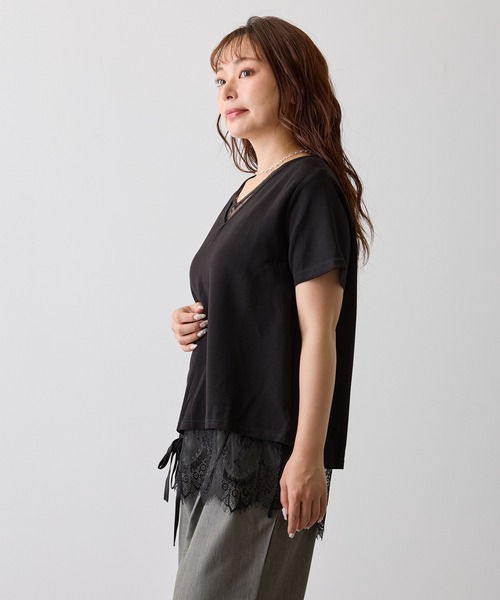 H.TOKYO(エイチトウキョウ)の「レースレイヤードVネックプルオーバー(Tシャツ/カットソー・レディース・ブラック/ホワイト・FREE)」の11枚目の写真