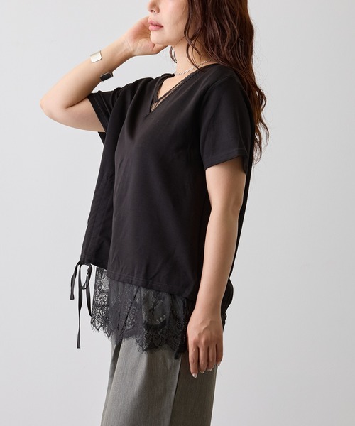 H.TOKYO(エイチトウキョウ)の「レースレイヤードVネックプルオーバー(Tシャツ/カットソー・レディース・ブラック/ホワイト・FREE)」の14枚目の写真
