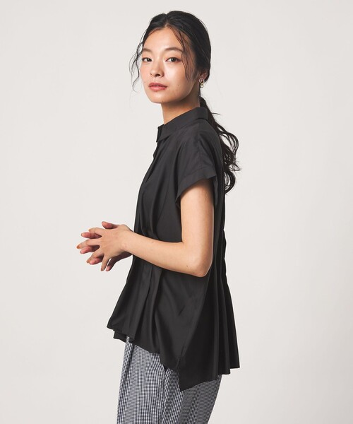 A DAY IN THE LIFE UNITED ARROWS(アデイインザライフユナイテッドアローズ)の「フロントタック ショートスリーブブラウス <A DAY IN THE LIFE>(シャツ/ブラウス・レディース・その他1/オフホワイト/ライトピンク/ブラック・FREE)」の20枚目の写真