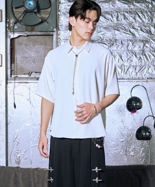 Ellno Loset（エルノロゼット）の「【機能性付き】ノーブルトロミシャツ/SS（シャツ/ブラウス・メンズ・ブラック/オフホワイト/ブルー・SMALL/MEDIUM/LARGE）」の5枚目の写真