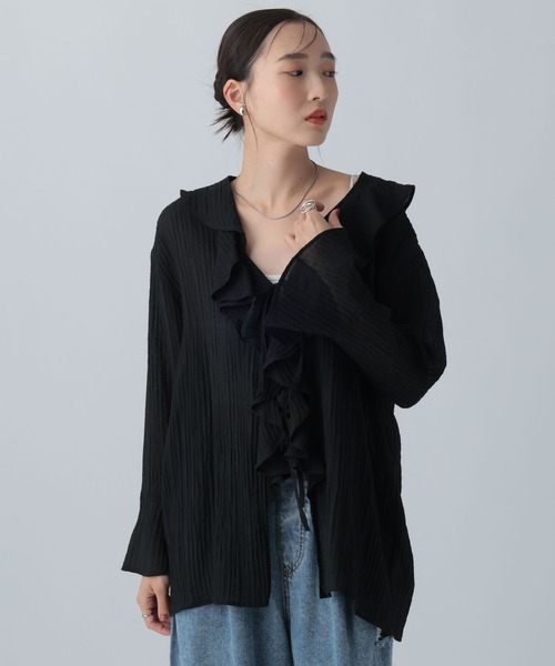 LEPSIM(レプシィム)の「ラッフルブラウスカーディガン 679845(シャツ/ブラウス・レディース・ブラック/オフホワイト・FREE)」の20枚目の写真