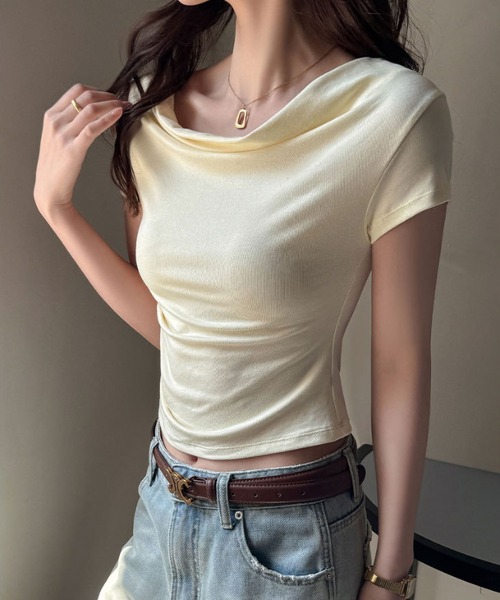 MAISON DE THERESE（メゾン ド テレーズ）の「4 色展開 ドレープネック 半袖カットソー レディース スリム（Tシャツ/カットソー・レディース・White/Yellow/Black/モカ・M）」の6枚目の写真