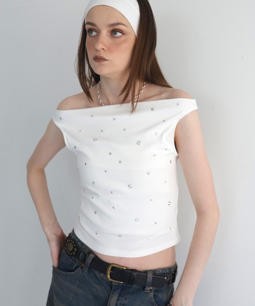 Mili affinity(ミリアフィニティー)の「スタッズ付きノースリーブTシャツ(タンクトップ・レディース・グレー/オフホワイト/ブラック・FREE)」の2枚目の写真