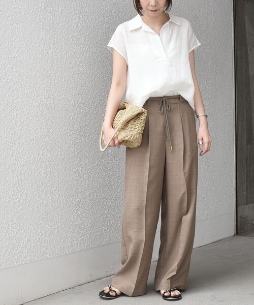 SHIPS Colors(シップス カラーズ)の「SHIPS Colors:〈洗濯機可能〉ユーロリネン (EURO Linen) フレンチスリーブ スキッパーブラウス◇(シャツ/ブラウス・レディース・オフホワイト/ブラック/ブラウン・ONE SIZE)」の5枚目の写真