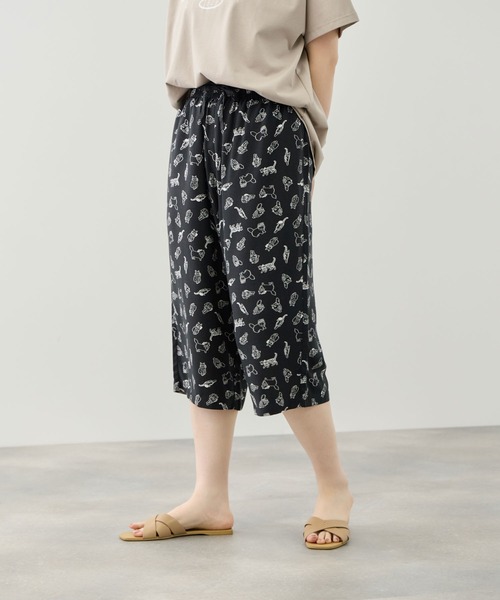 NAVY(ネイビー)の「【SARARI /サラリ】通気性 レーヨン総柄ステテコ(その他パンツ・レディース・ピンク系/ブラック系/ネイビー系/ブルー系その他/グレー系その他・S/M/L)」の2枚目の写真