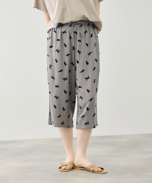 NAVY(ネイビー)の「【SARARI /サラリ】通気性 レーヨン総柄ステテコ(その他パンツ・レディース・ピンク系/ブラック系/ネイビー系/ブルー系その他/グレー系その他・S/M/L)」の1枚目の写真