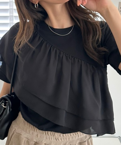 umune(ウムネ)の「フリルTシャツ アシンメトリー 半袖 カットソー デザイントップス フェミニン 大人可愛い カジュアル 上品 夏服 韓国(Tシャツ/カットソー・レディース・ブラック/オフホワイト・FREE)」の3枚目の写真