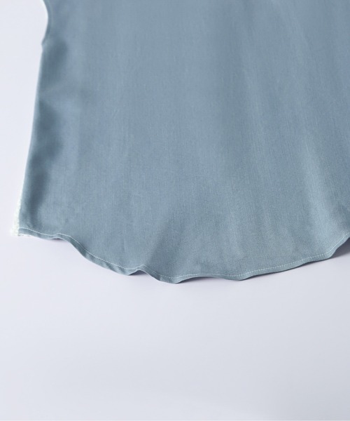 AMELY(エミリー)の「透かし編みレース デニムシャツ(シャツ/ブラウス・レディース・ホワイト/ブラック・フリー)」の3枚目の写真