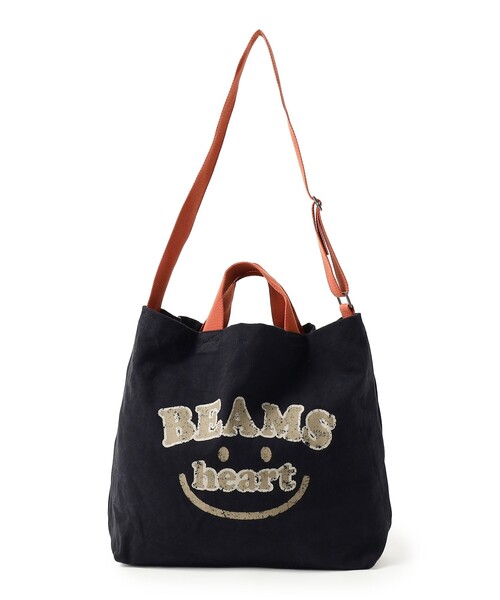 BEAMS HEART(ビームスハート)の「スマイル カスレ ロゴ バッグ(A4サイズ収納可能)(クラッチバッグ・レディース・ネイビー/オリーブ/ホワイト系その他5・ONE SIZE)」の3枚目の写真