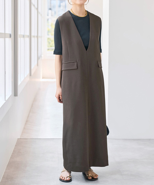 Spick & Span(スピックアンドスパン)の「《WEB限定 / 追加》ダブルクロスVネックワンピース(ワンピース・レディース・ブラック/ブラウン・38/36)」の18枚目の写真