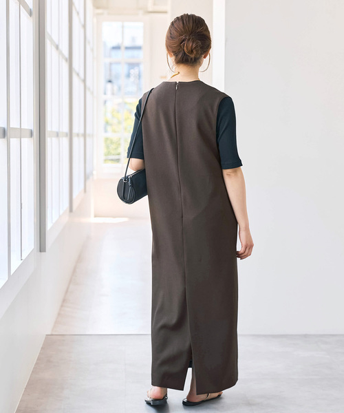 Spick & Span(スピックアンドスパン)の「《WEB限定 / 追加》ダブルクロスVネックワンピース(ワンピース・レディース・ブラック/ブラウン・38/36)」の20枚目の写真