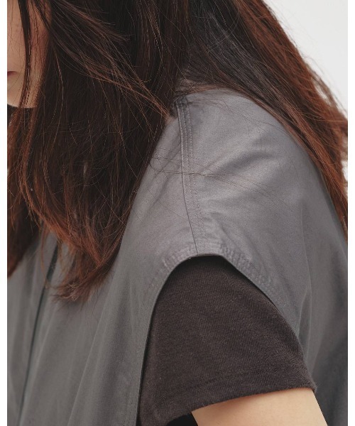 TODAYFUL(トゥデイフル)の「Standcollar Zip Vest 12610109(その他アウター・メンズ・チャコールグレー/ブラック・FREE)」の4枚目の写真