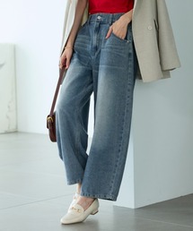 オシャレに見えるカーブデニムパンツ69丈