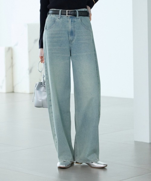 BELLUNA(ベルーナ)の「オシャレに見えるカーブデニムパンツ69丈(その他パンツ・レディース・ブルー/サックスブルー/ネイビー・X-LARGE/LARGE/MEDIUM)」の8枚目の写真