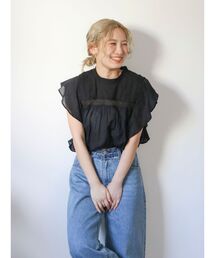 コットンノースリフリルブラウス