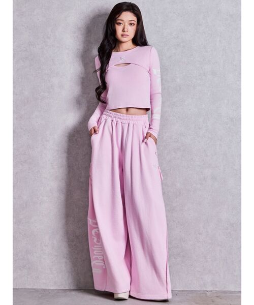 DC(ディーシー)の「GYDA×DC FRONT OPEN LONG SLEEVEトップス【セットアップ着用可能】(Tシャツ/カットソー・レディース・ブラック/オフホワイト/ピンク・FREE)」の18枚目の写真
