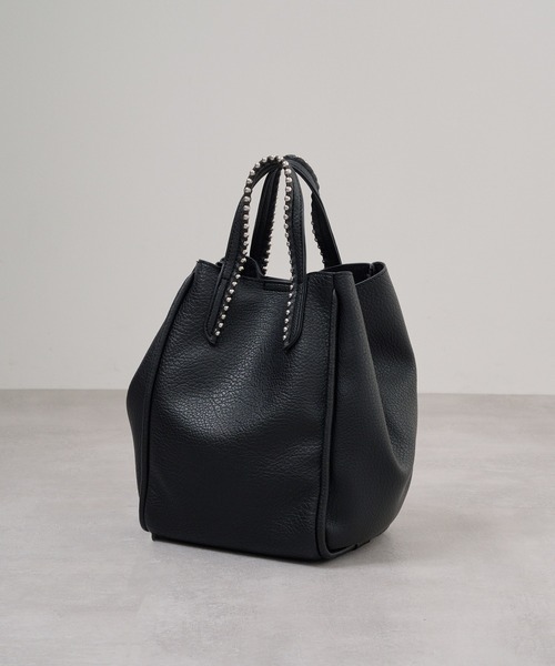 cache cache（カシュ カシュ）の「【cache cache】ミニショルダー付ボールチェーン2wayトートバッグ（トートバッグ・レディース・ブラック/ブラウン/ベージュ/ライトグレー/ライトブルー・FREE）」の16枚目の写真
