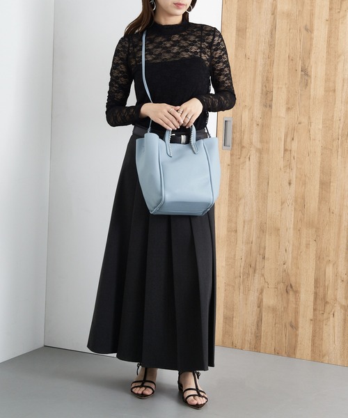 cache cache（カシュ カシュ）の「【cache cache】ミニショルダー付ボールチェーン2wayトートバッグ（トートバッグ・レディース・ブラック/ブラウン/ベージュ/ライトグレー/ライトブルー・FREE）」の7枚目の写真