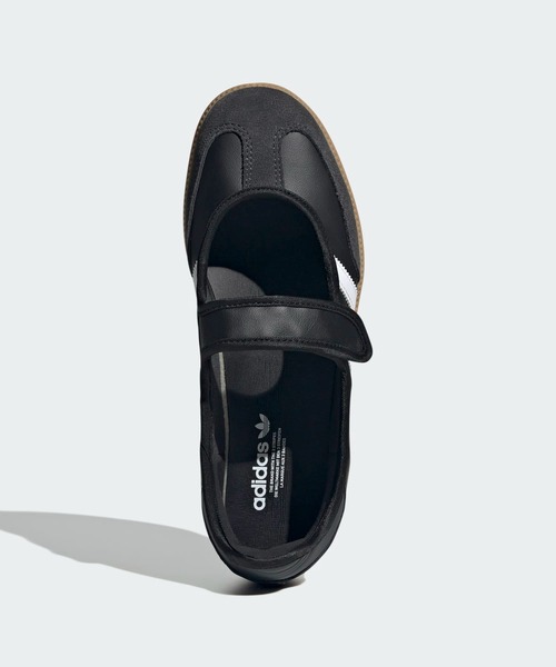 adidas（アディダス）の「サンバ ジェーン シューズ / Samba Jane Shoes メリージェーンスニーカー / アディダスオリジナルス adidas Originals（スニーカー・レディース・ブラック・22.0cm/22.5cm/23.0cm/23.5cm/24.0cm/24.5cm/25.0cm/25.5cm/26.0cm/26.5cm/27.0cm/27.5cm/28.0cm）」の2枚目の写真