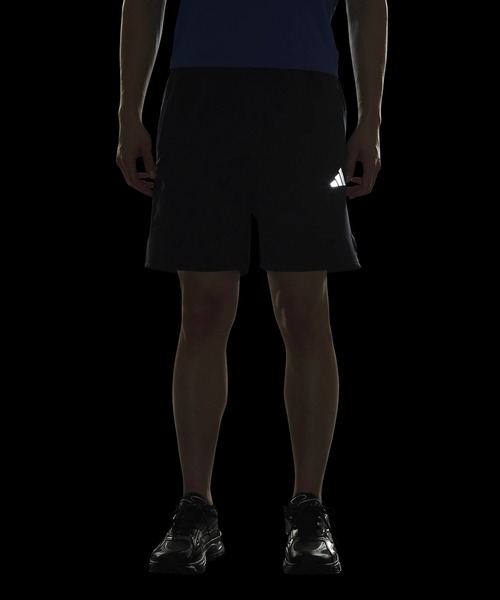 adidas（アディダス）の「アディダスアダプテーション レギュラーフィット ウーブンショーツ / ハーフパンツ / アディダス adidas（その他パンツ・メンズ・ブルー・XX-LARGE/3XL/LARGE/MEDIUM/SMALL/X-LARGE/X-SMALL）」の2枚目の写真
