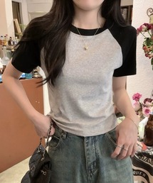 バイカラーラグラン半袖クロップドTシャツ