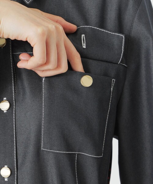 LOVELESS（ラブレス）の「【WEB先行予約】サテンストレッチフラワーコンビドレス（シャツワンピース・レディース・ネイビー・36/34）」の8枚目の写真