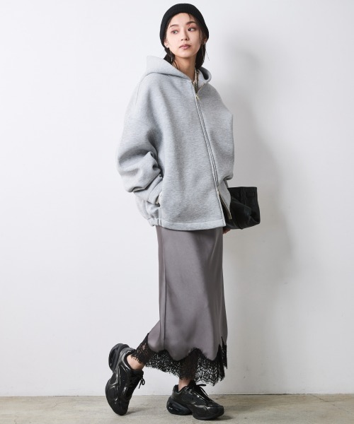 CHIC STYLE(シックスタイル)の「バルーンジップアップフーディ<大きいサイズ有>シックスタイル(パーカー・レディース・ブラック/杢グレー・5L~6L/3L~4L/L~LL/M)」の8枚目の写真