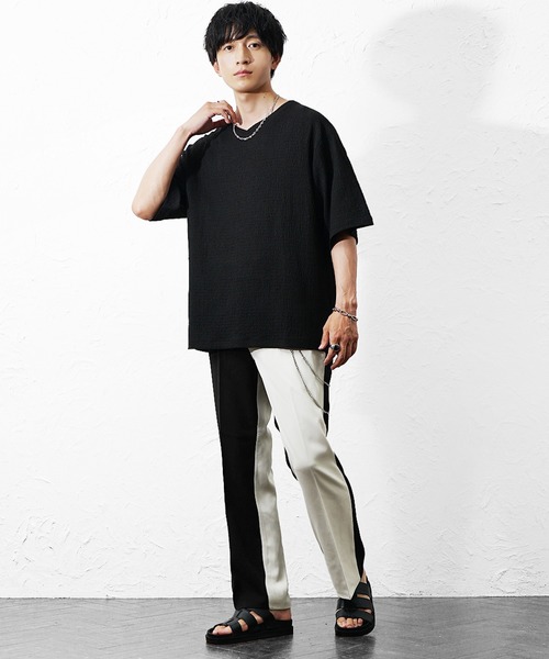 MinoriTY(マイノリティ)の「【MinoriTY】チェーン付きフレアスラックス メンズ 夏服 ユニセックス(その他パンツ・メンズ・ホワイト×ブラック/ホワイト/ブラック/ライトグレー・M/L)」の22枚目の写真