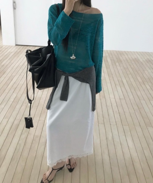 FLINEA(フリネア)の「オフショルダー長袖ニットトップス(ニット/セーター・レディース・アクア/カーキオリーブ・FREE)」の18枚目の写真