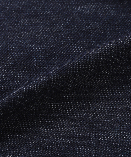 WISM(ウィズム)の「WISM ORIGINAL PRODUCT TUCK DENIM PANT(デニムパンツ・メンズ・ブラック/ネイビー・LARGE/MEDIUM)」の5枚目の写真