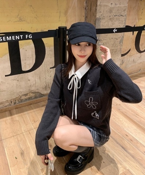 Ritzy(リッツィー)の「長袖・裾レース紐リボンシャツ(シャツ/ブラウス・レディース・ホワイト・MEDIUM)」の11枚目の写真