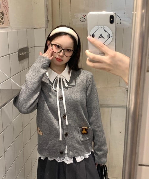 Ritzy(リッツィー)の「長袖・裾レース紐リボンシャツ(シャツ/ブラウス・レディース・ホワイト・MEDIUM)」の12枚目の写真