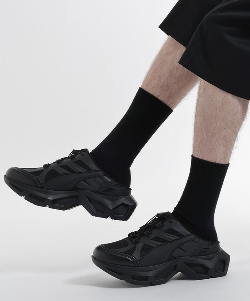 HARE(ハレ)の「ビルディングソールスニーカーミュール(HARE)(サンダル・メンズ・ブラック・SMALL/MEDIUM/LARGE)」の1枚目の写真
