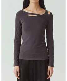 【kiehtova】CUT OUT FIT TOPS/カットアウトフィットトップス