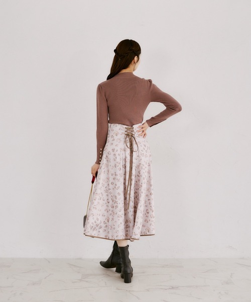 tocco closet(トッコ クローゼット)の「袖口ハート釦プチハイネックリブニットプルオーバー(ニット/セーター・レディース・アイボリー/ブラック/ブラウン/ピンク・M)」の20枚目の写真