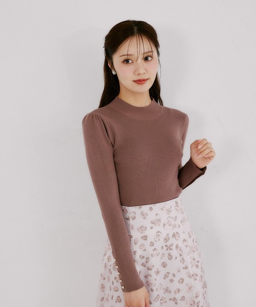 tocco closet(トッコ クローゼット)の「袖口ハート釦プチハイネックリブニットプルオーバー(ニット/セーター・レディース・アイボリー/ブラック/ブラウン/ピンク・M)」の22枚目の写真