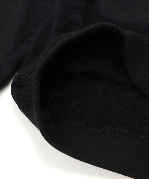 CHUBBYGANG（チャビーギャング）の「メタリックラインロングトレーナー（スウェット・キッズ・ブラック/ホワイト/ライトグレー・140/110/130/160/100/120/150）」の8枚目の写真