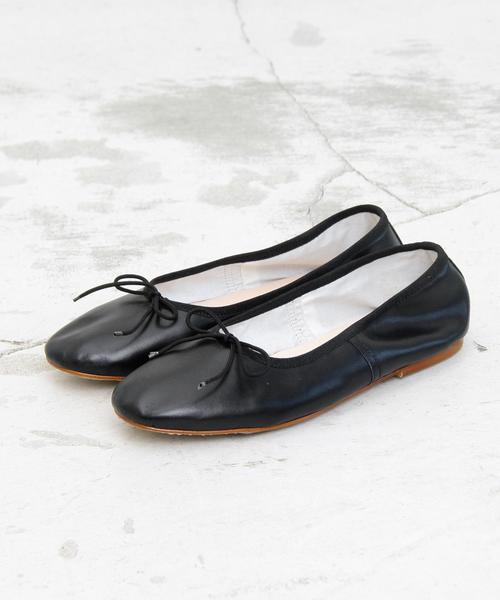 BEAUTY&YOUTH UNITED ARROWS（ビューティーアンドユースユナイテッドアローズ）の「＜MERITXELL＞∴レザーバレーシューズ ◆（バレエシューズ・レディース・ホワイト/ブラック/ライトピンク・38/36/39/37/35）」の7枚目の写真