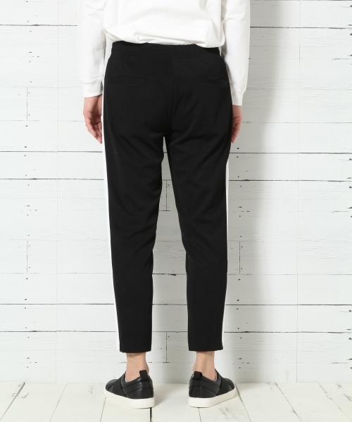 GLOBAL WORK（グローバルワーク）の「トラックイージーパンツ/737600（その他パンツ・メンズ・ネイビー/ブラック・LARGE/X-LARGE/SMALL/MEDIUM）」の9枚目の写真