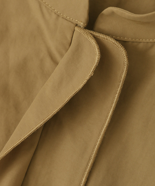 KBF+（ケービーエフプラス）の「KBF+ ギャザーロングブルゾン（その他アウター・レディース・カーキ/グレー系その他/マスタード・ONE）」の13枚目の写真