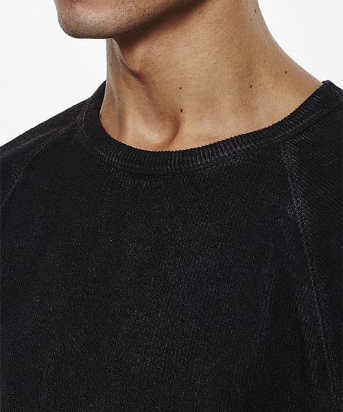 Saturdays NYC（サタデーズ ニューヨークシティ ）の「Rune Short Sleeve Raglan T-Shirt（Tシャツ/カットソー・メンズ・ブラック/ネイビー・L/M/S/X-LARGE/X-SMALL）」の5枚目の写真