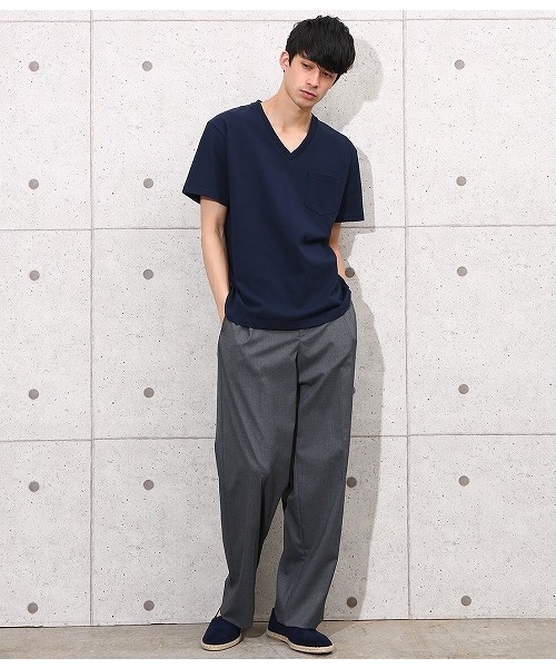 ADAM ET ROPE'(アダムエロペ)の「ヘビーVネックTシャツ(Tシャツ/カットソー・メンズ・ネイビー/グレー/ホワイト/ダークブラウン・L/M/S)」の10枚目の写真