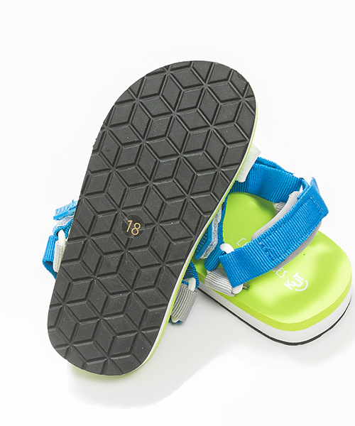 welleg（ウェレッグ）の「ベルクロスポーツサンダル　ＫＩＤＳ（サンダル・キッズ・シルバー/ブルー/ブラック/カーキ/ライトグリーン/ブラック系その他/ピンク系その他/レッド/ターコイズブルー・19cm/18cm/15cm/16cm/17cm/21.0cm/22.0cm/20cm）」の12枚目の写真