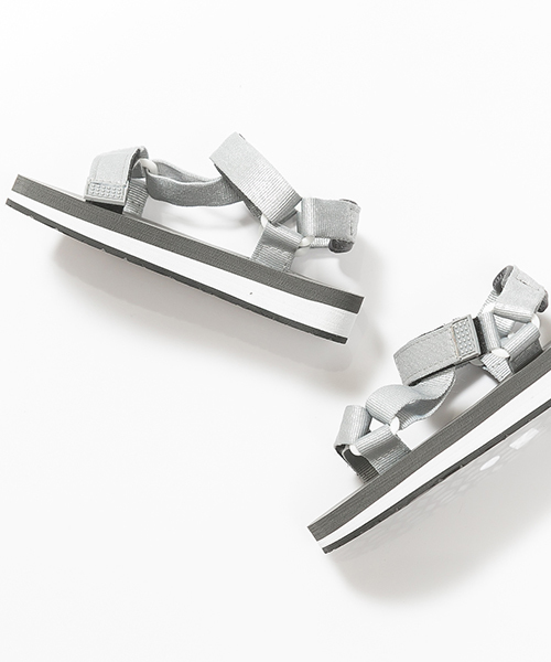 welleg（ウェレッグ）の「ベルクロスポーツサンダル　ＫＩＤＳ（サンダル・キッズ・シルバー/ブルー/ブラック/カーキ/ライトグリーン/ブラック系その他/ピンク系その他/レッド/ターコイズブルー・19cm/18cm/15cm/16cm/17cm/21.0cm/22.0cm/20cm）」の15枚目の写真