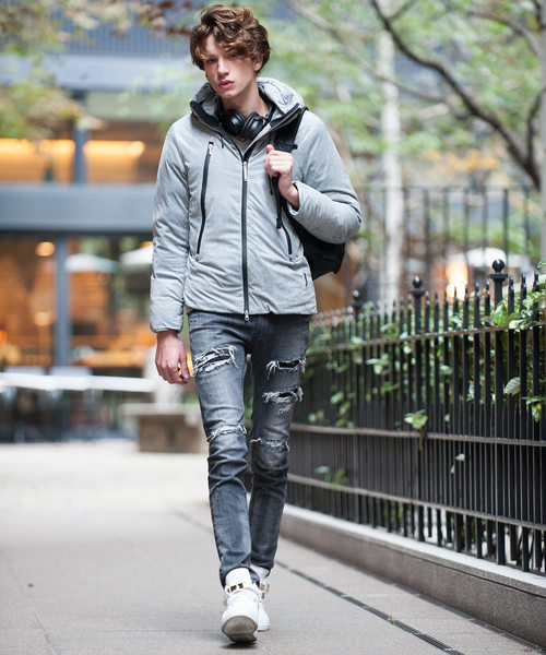 Buffalo Bobs（バッファローボブズ）の「FITZ ROY(フィッツロイ)ダウン