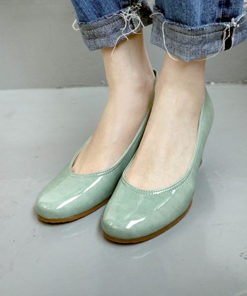 salle de bal（サルデバル）の「【MAISONS LAFFITTE/メゾンラフィット】レインウエッジパンプス  防水シューズ レインシューズ（パンプス・レディース・ピンク/グリーン/ブラック/グレー・24.5㎝/23cm/24.5cm/23.5㎝/22.5cm/24㎝/23.5cm/24cm）」の3枚目の写真