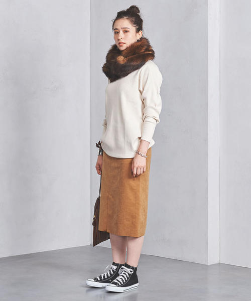 UNITED ARROWS(ユナイテッドアローズ)の「UWSC フェイクスエード タイトスカート(スカート・レディース・オリーブ/ベージュ/パープル・38/36/40)」の16枚目の写真