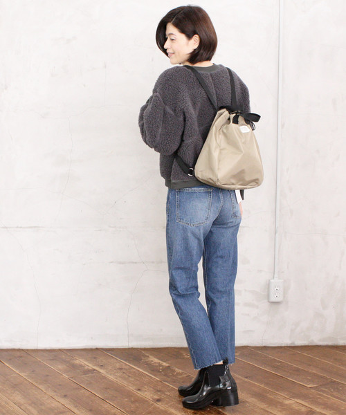 FREDRIK PACKERS(フレドリックパッカーズ)の「【FREDRIK PACKERS/フレドリックパッカーズ】-別注- 420D BLOOM PACK ナイロンバックパック/リュック(バックパック/リュック・レディース・チャコールグレー/ブラック/ベージュ/シルバー・FREE)」の10枚目の写真